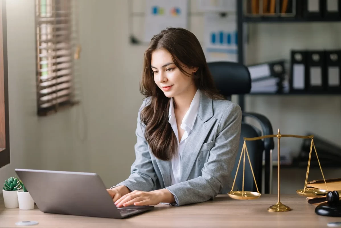 Giải pháp cho ngành pháp lý